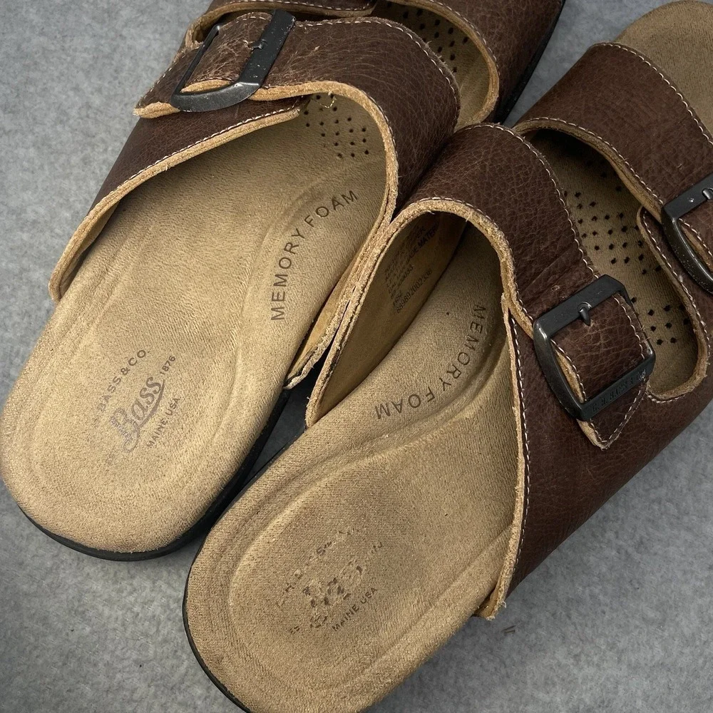 GH Bass & Co Men's 9M Brown Leather Slides double buckle Walking Sandal Casual